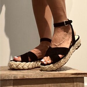 Vince Camuto Espadrilles